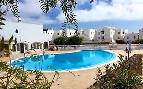 Apartamento con piscina y vistas -Le Petit Paradis